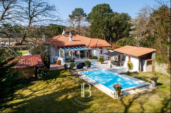 HOSSEGOR LAKE, CHARMING 165 M² HOME WITH POOL