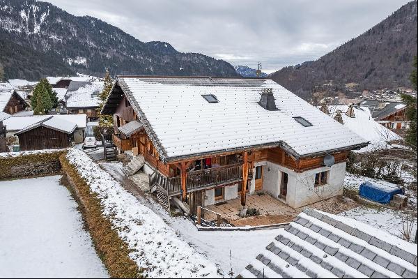 Exceptional property split into two apartments and one main chalet.