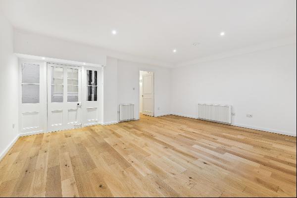 A one bedroom flat to rent in South Kensington SW7.