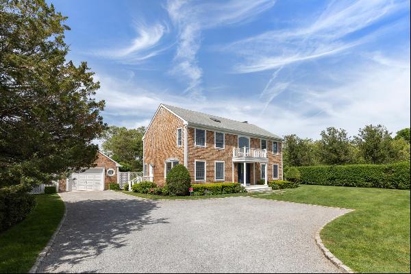 In the heart of Southampton Village, this recently renovated traditional 3,400 sq.ft. home