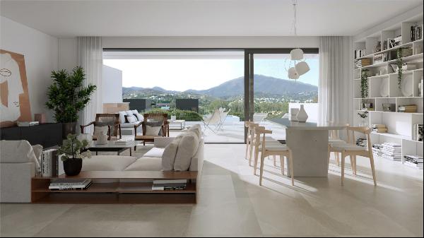 Family semi-detached house with West to East orientation in Estepona