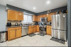 17 Valsumo Lane, Newark, NJ 07105