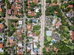 Land on Molas López Avenue