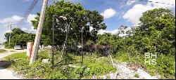 6001 - Land for Sale on Luis Donaldo Colosio Blvd. in Cancun Qui, Cancún 77500