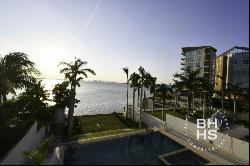 5130 - Punta Dorada Cancun home for sale with private dock, Cancún 77500