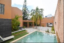 6099-House for Sale or Rent with separate studio in Pok Ta Pok C, Cancún 77500