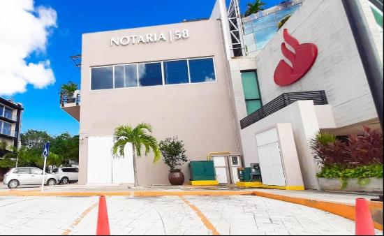 5306 - Commercial Building for Sale Plaza Kabah 76, Cancún 77500