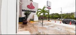 5306 - Commercial Building for Sale Plaza Kabah 76, Cancun 77500