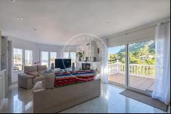 Enchanting Villa for Sale in Denia's Tranquil Marquesa VI, Denia 03700