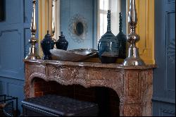 SUMPTUOUS 18TH CENTURY RESIDENCE 10 KM FROM