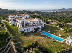 Magnificent Sea View Estate.