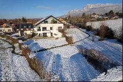 Annecy le Vieux, ground floor garden apartment with unobstructed mountains view