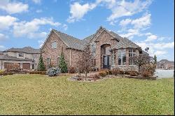 8858 Doubletree Drive S, Crown Point IN 46307