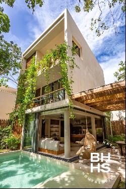 6020 - Villa for Presale with 2 bedrooms in Tulum overlooking th, Tulum 77760