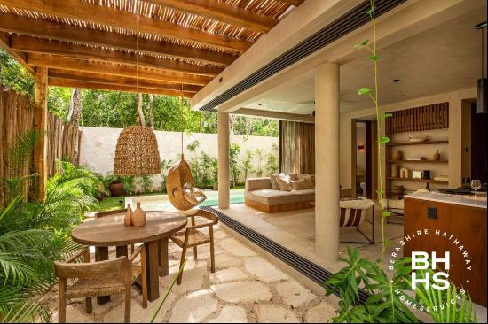 6020 - Villa for Presale with 2 bedrooms in Tulum overlooking th, Tulum 77760