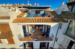 Typical mediterranean house in Calella in first line of beach