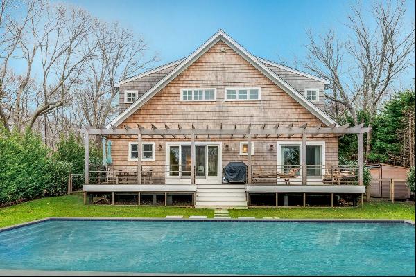 NEW TRADITIONAL IN SAG HARBOR VILLAGE BEACH COMMUNITY