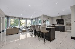 Copsem Drive, Esher, Surrey, KT10 9HD