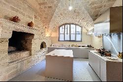 Uzes centre ville -  Appartement avec jardin dans un hotel particulier classe