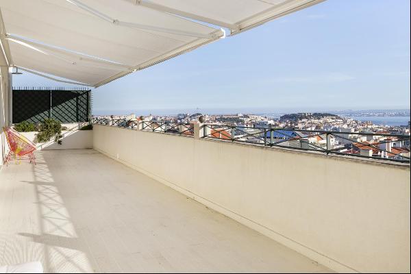 4 Bedroom Penthouse, Lisboa