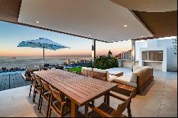 CONTEMPORARY RESIDENCE WITH MAJESTIC VIEWS IN COVETED FRESNAYE