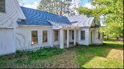 1096 Main Road, Milford ME 04461