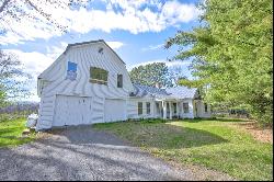 1096 Main Road, Milford ME 04461