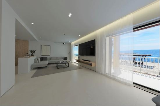 Spacious apartment with terrace and parking for sale in Portixol, Palma de Mallorca 07006