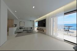 Spacious apartment with terrace and parking for sale in Portixol, Palma de Mallorca 07006