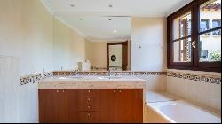 Spacious apartment with posibility of parking for sale in Sant N, Palma de Mallorca 07001