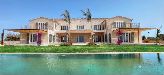 Gorgeous brand new country estate with 2 houses, for sale at La , Campos 07630