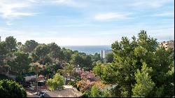 Reformed top floor apartment with sea views for sale in Portals , Calvia 07181