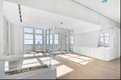 High West Tower: Architect Maisonette Penthouse near Kurfürstendamm