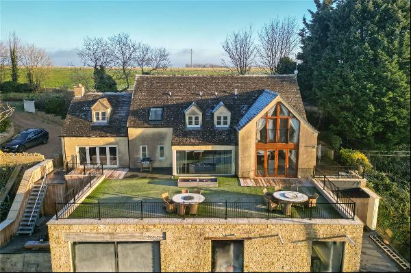 Bagpath, Tetbury, Gloucestershire, GL8 8YG