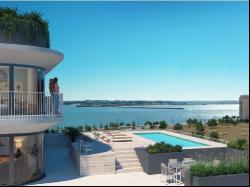 4-Bedroom Duplex Apartment with balconies and river view - Barre, Barreiro 2830-181