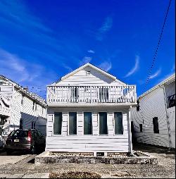 31 N Martindale Ave, Ventnor NJ 08406