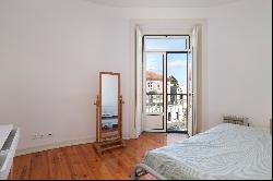 Flat, 3 bedrooms, for Sale