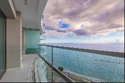 Two Bedroom Apartment with Panormaic Sea Views