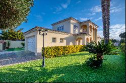 Bright villa located in Calonge