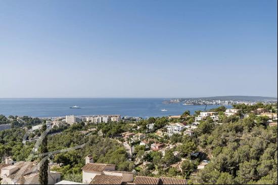 Villa with sea views close to Puerto Portals