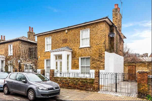 A handsome double fronted, Victorian residence which offers versatile accommodation over t