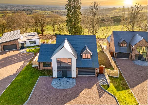 A gated development of just 7 homes in a 6.7 acre mature setting in a highly sought after 