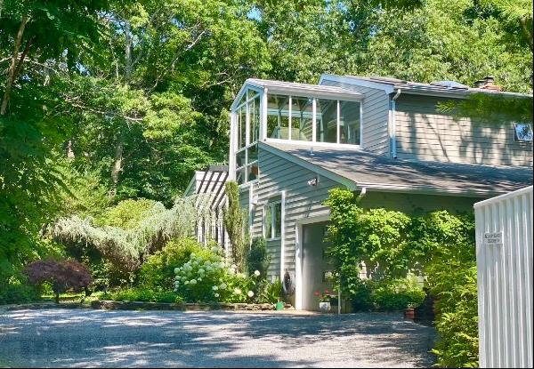 Discover the essence of Hamptons living in this impeccably designed 4-bedroom, 2-bathroom 