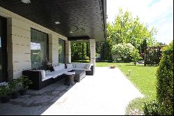 Contemporary house in preferred residential locations in Sofia