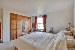 Cullings Hill, Elham, Canterbury, Kent, CT4 6TE