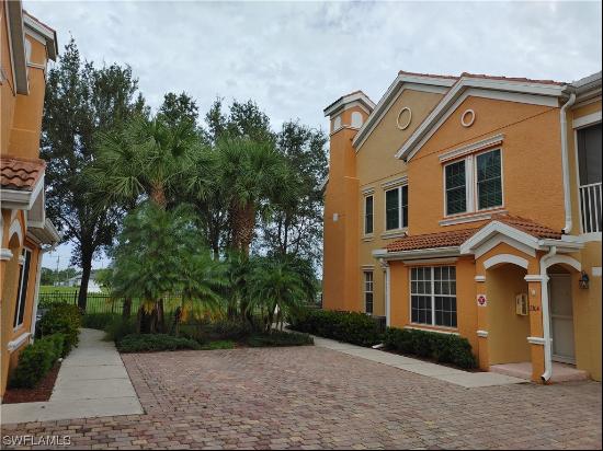 CAPE CORAL Residential