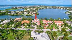 6996 SE Harbor Circle, Stuart FL 34996