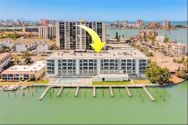 415 Island Way #311, Clearwater FL 33767