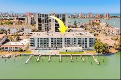 415 Island Way #311, Clearwater FL 33767