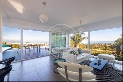 Modern Villa in Denia, Montgo area - Panoramic Sea Views and Ser, Denia 03700